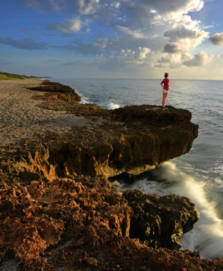Blowing Rocks Preserve